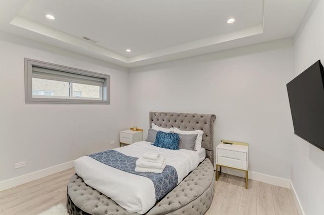 6845 W Addison Street, Chicago, IL 60634