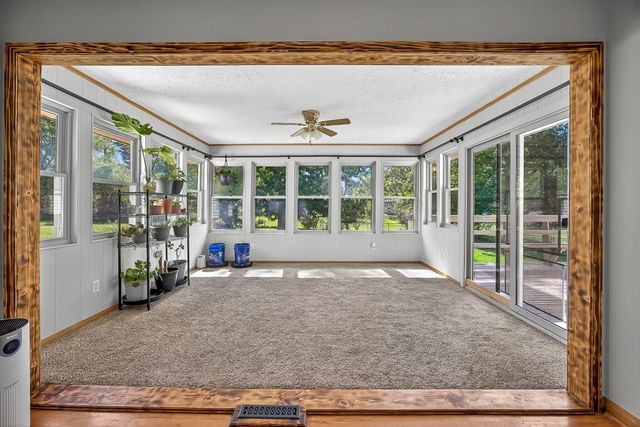 3244 E Gasconade Street, Springfield, MO 65804