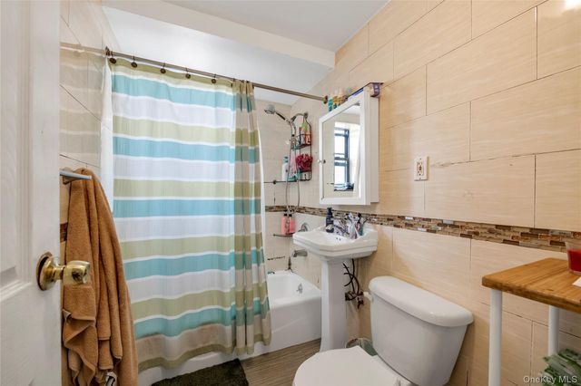 2518 123rd Street, Flushing, NY 11354