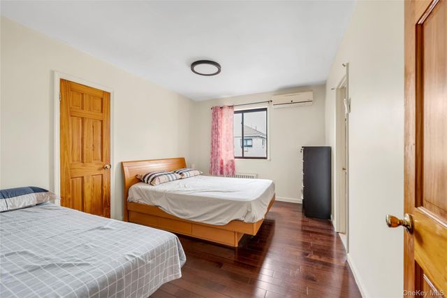 2518 123rd Street, Flushing, NY 11354