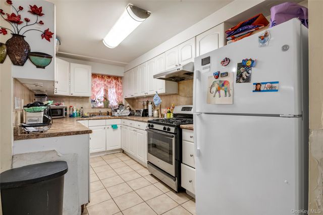 2518 123rd Street, Flushing, NY 11354