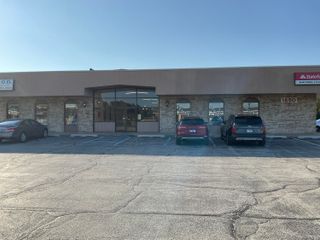 1650 45th Street G, Munster, IN 46321