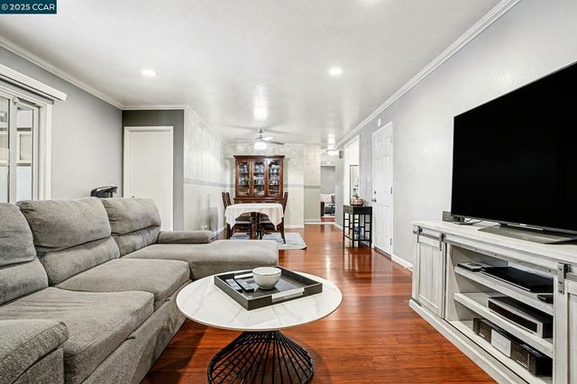 2432 Balmoral St, Union City, CA 94587