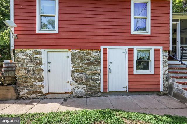 13316 DOWNEY MILL RD, Lovettsville, VA 20180