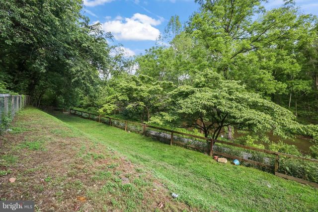 13316 DOWNEY MILL RD, Lovettsville, VA 20180