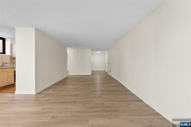 235 Prospect Avenue 2B, Hackensack, NJ 07601