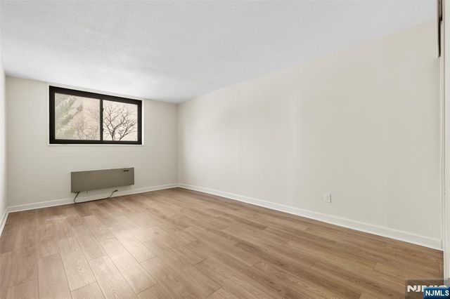 235 Prospect Avenue 2B, Hackensack, NJ 07601