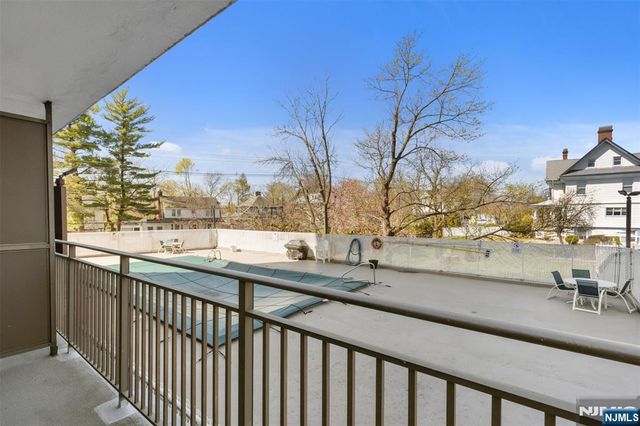 235 Prospect Avenue 2B, Hackensack, NJ 07601