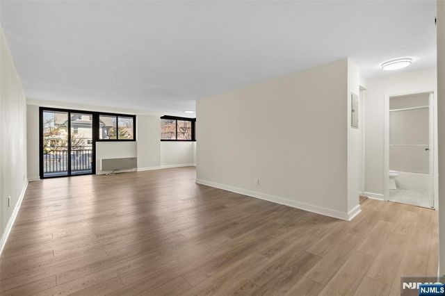 235 Prospect Avenue 2B, Hackensack, NJ 07601