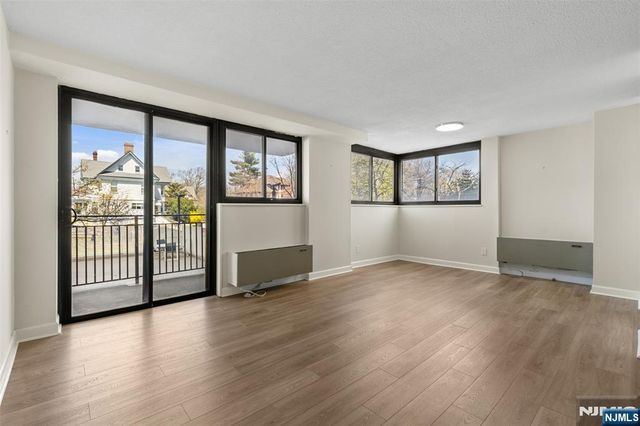 235 Prospect Avenue 2B, Hackensack, NJ 07601
