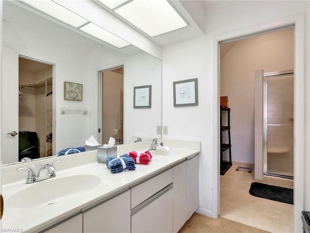 355 Bay Forest DR 3A, Naples, FL 34110