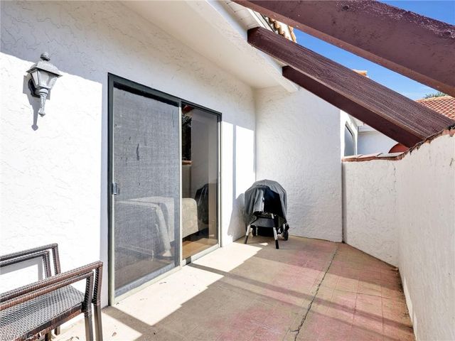 355 Bay Forest DR 3A, Naples, FL 34110