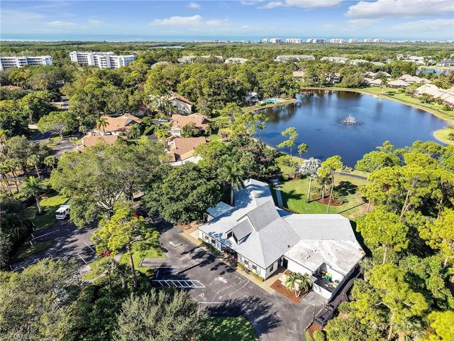 355 Bay Forest DR 3A, Naples, FL 34110