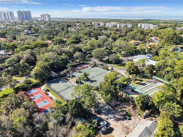 355 Bay Forest DR 3A, Naples, FL 34110