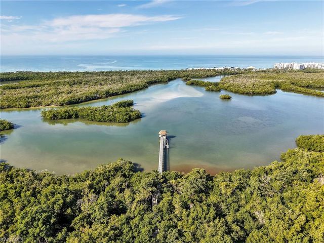 355 Bay Forest DR 3A, Naples, FL 34110