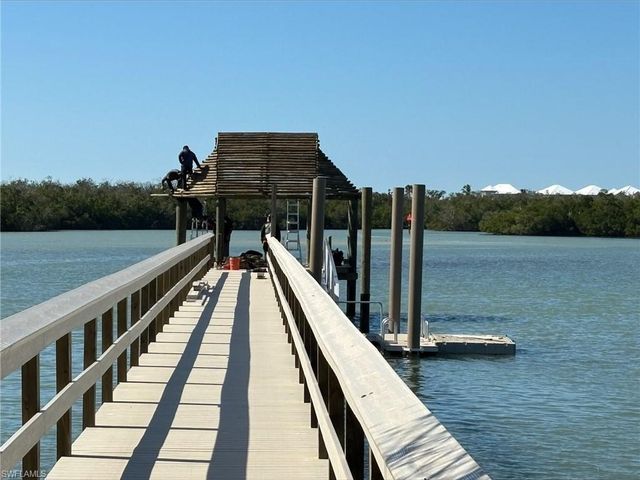 355 Bay Forest DR 3A, Naples, FL 34110