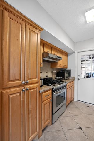 2125 Meadow Glen, Irving, TX 75060