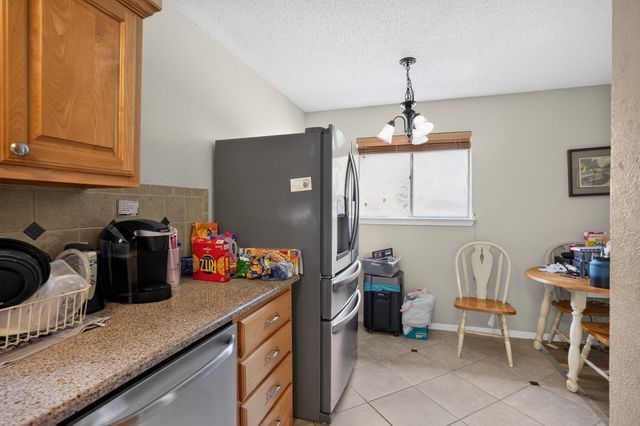 2125 Meadow Glen, Irving, TX 75060
