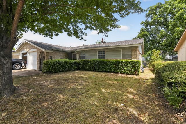 2125 Meadow Glen, Irving, TX 75060