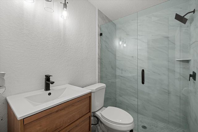 17 PINEWOOD CIRCLE, Safety Harbor, FL 34695