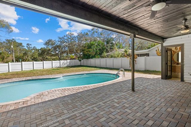 17 PINEWOOD CIRCLE, Safety Harbor, FL 34695