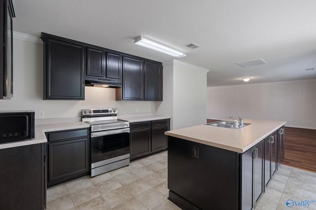 222 Laramie Circle NW, Madison, AL 35757