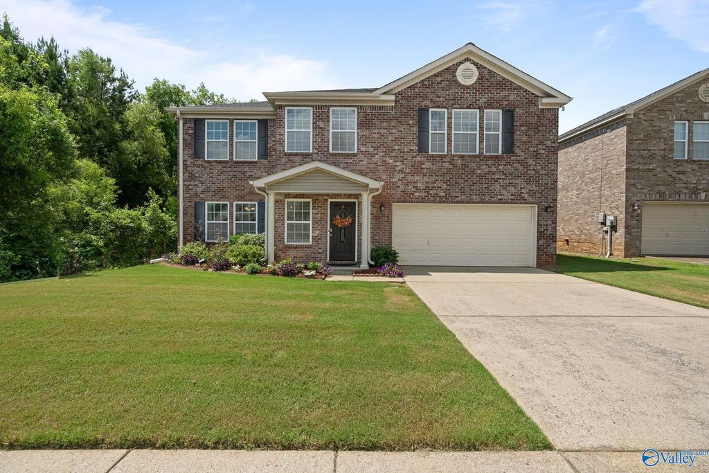 222 Laramie Circle NW, Madison, AL 35757