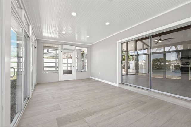 729 SPANISH MAIN DRIVE, Apollo Beach, FL 33572