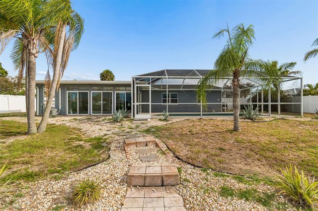 729 SPANISH MAIN DRIVE, Apollo Beach, FL 33572
