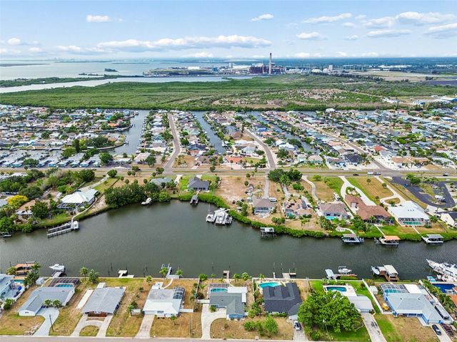 729 SPANISH MAIN DRIVE, Apollo Beach, FL 33572