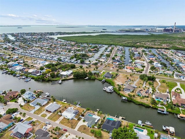 729 SPANISH MAIN DRIVE, Apollo Beach, FL 33572