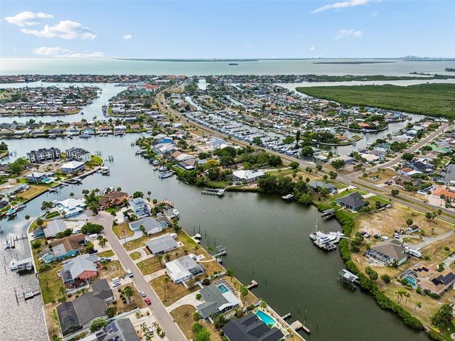 729 SPANISH MAIN DRIVE, Apollo Beach, FL 33572