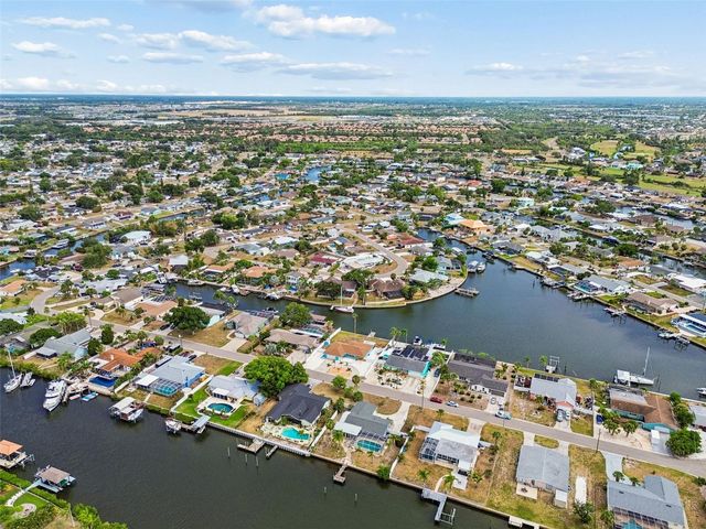 729 SPANISH MAIN DRIVE, Apollo Beach, FL 33572