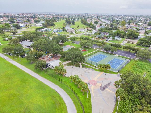 729 SPANISH MAIN DRIVE, Apollo Beach, FL 33572