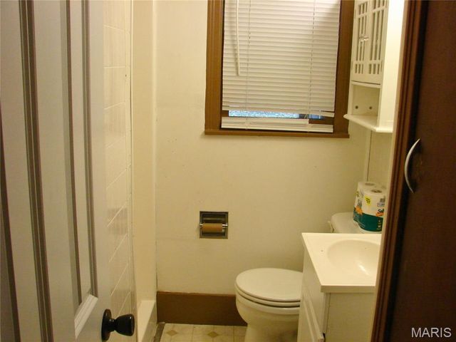 206 N Walnut Street, Mount Olive, IL 62069