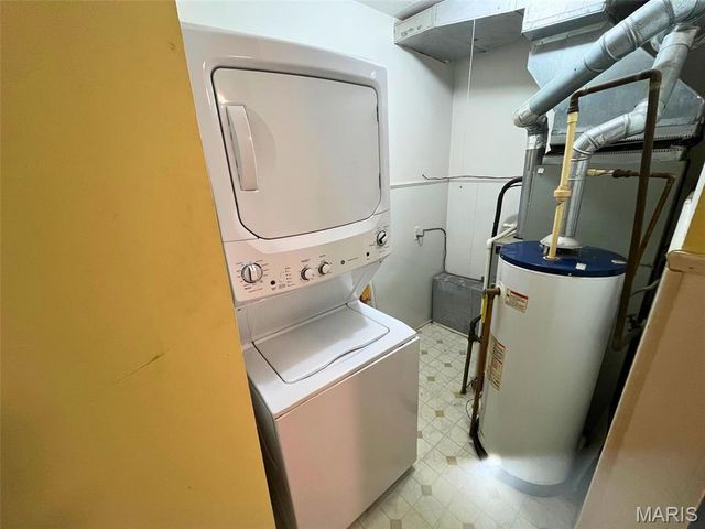 206 N Walnut Street, Mount Olive, IL 62069