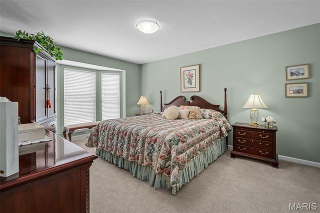 173 Tori Pines Drive, Oakville, MO 63129