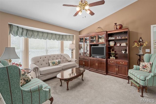 173 Tori Pines Drive, Oakville, MO 63129