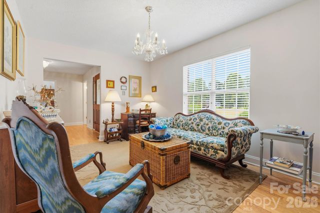3656 Woodgreen Drive, Lincolnton, NC 28092