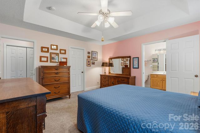 3656 Woodgreen Drive, Lincolnton, NC 28092