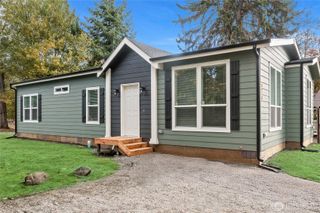 8918 Mulberry Court SE, Yelm, WA 98597