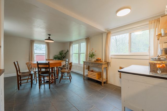 860 Floyd HWY, Floyd, VA 24091
