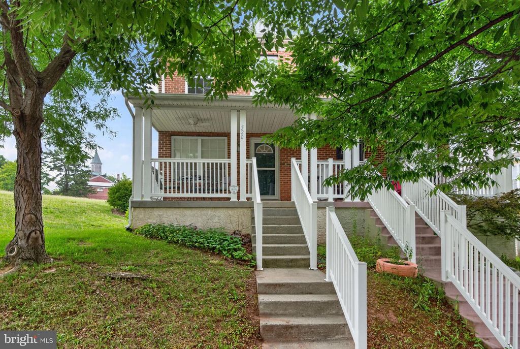520 MAY ST, Pottstown, PA 19464