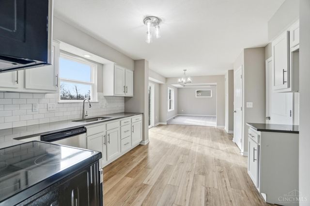 450 Hamilton View Drive, Hamilton, OH 45013