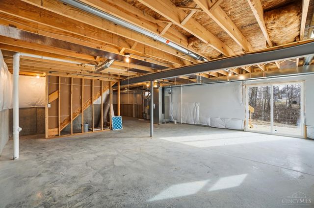 450 Hamilton View Drive, Hamilton, OH 45013