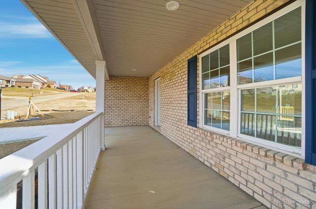 450 Hamilton View Drive, Hamilton, OH 45013