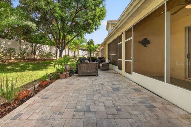 648 SPRING LAKE CIRCLE, Tarpon Springs, FL 34688