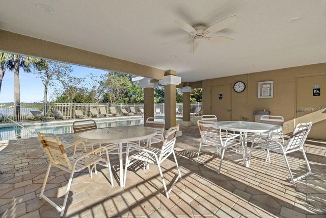 648 SPRING LAKE CIRCLE, Tarpon Springs, FL 34688