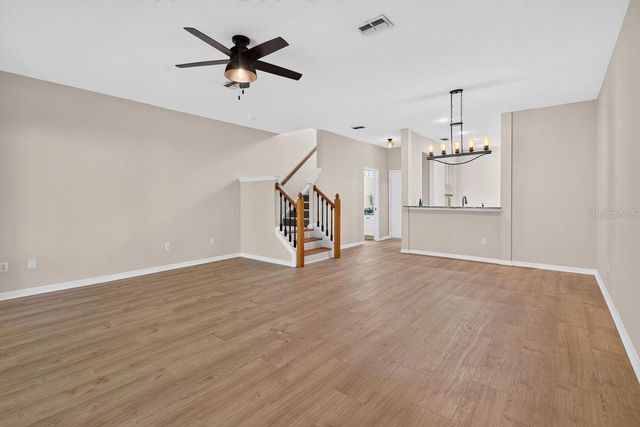648 SPRING LAKE CIRCLE, Tarpon Springs, FL 34688