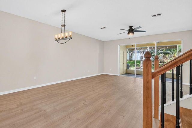 648 SPRING LAKE CIRCLE, Tarpon Springs, FL 34688